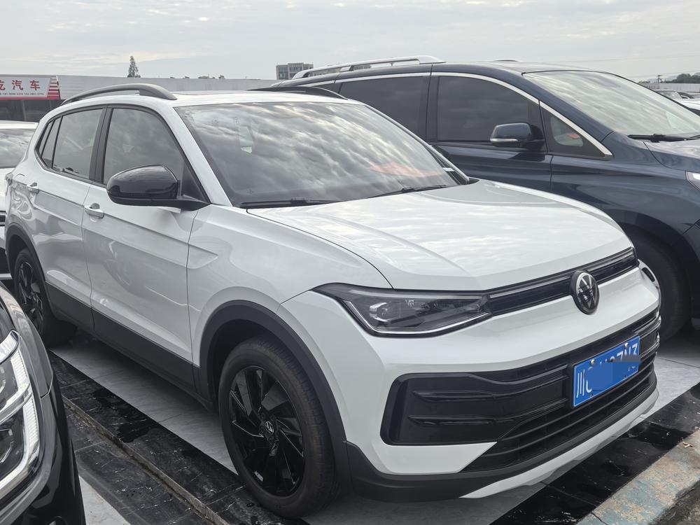 Volkswagen Tharu 2024 car image #3