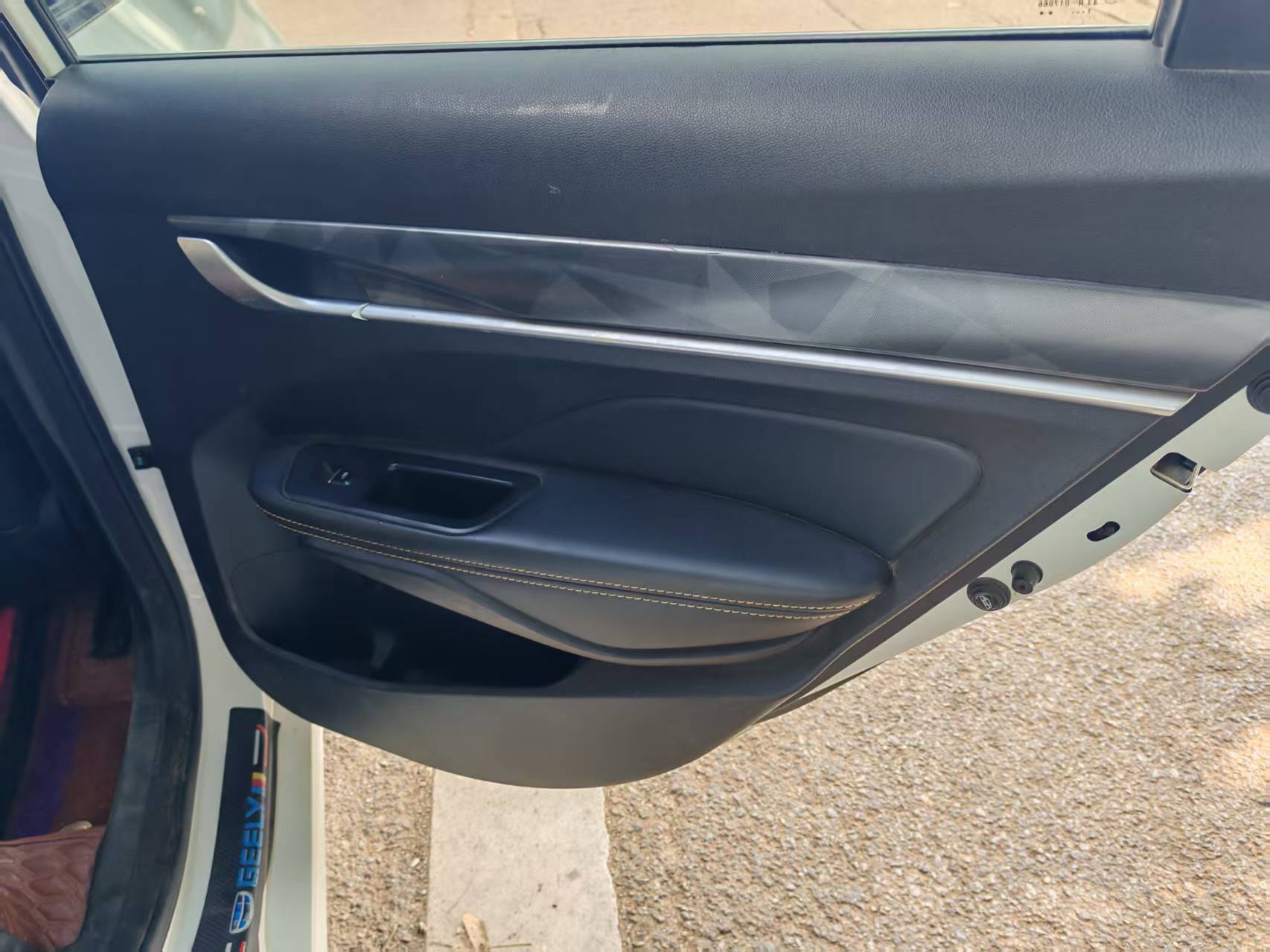 GEELY Binray 2021 صورة سيارة #4