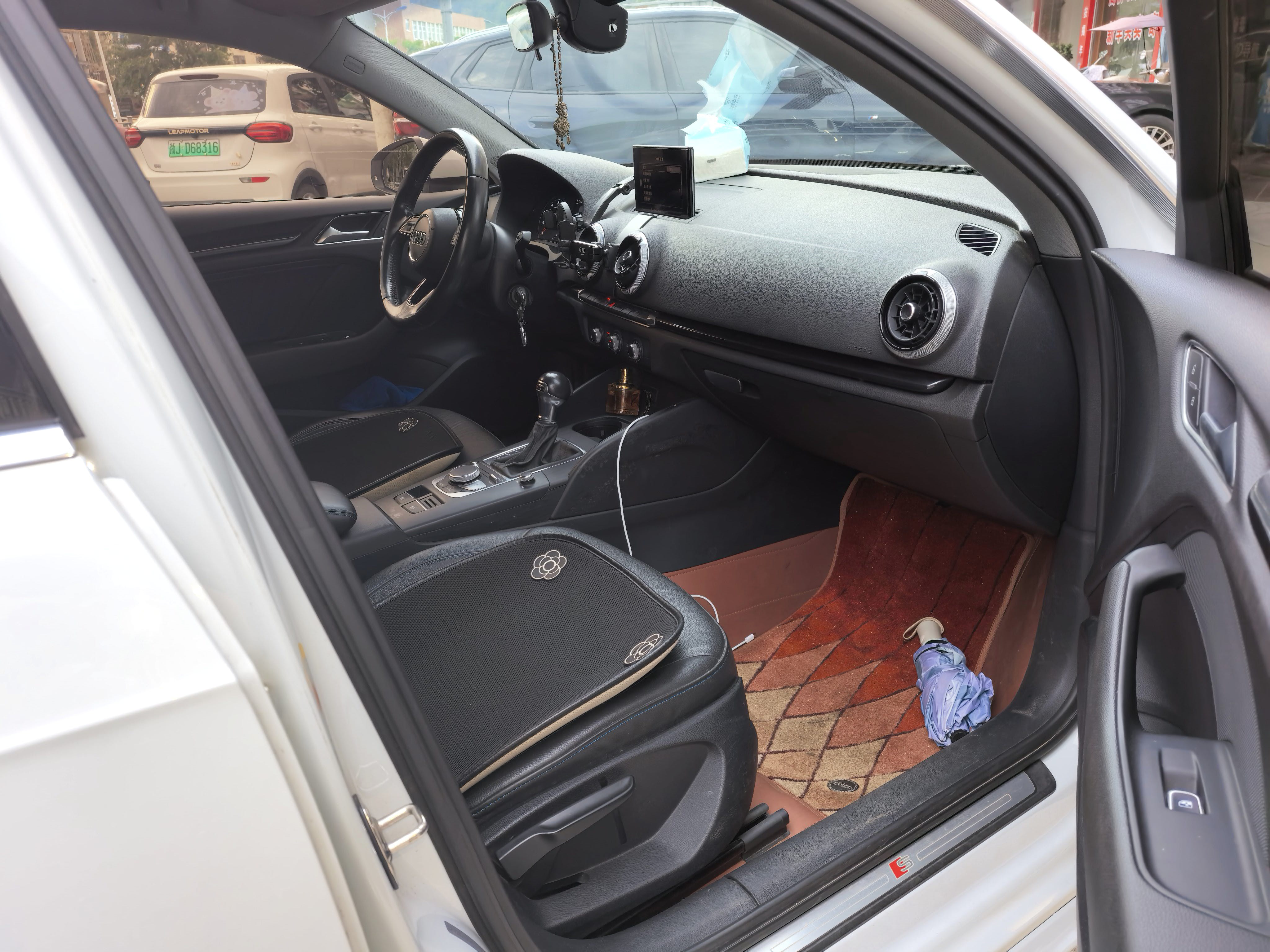 Audi A3 2017 car image #6