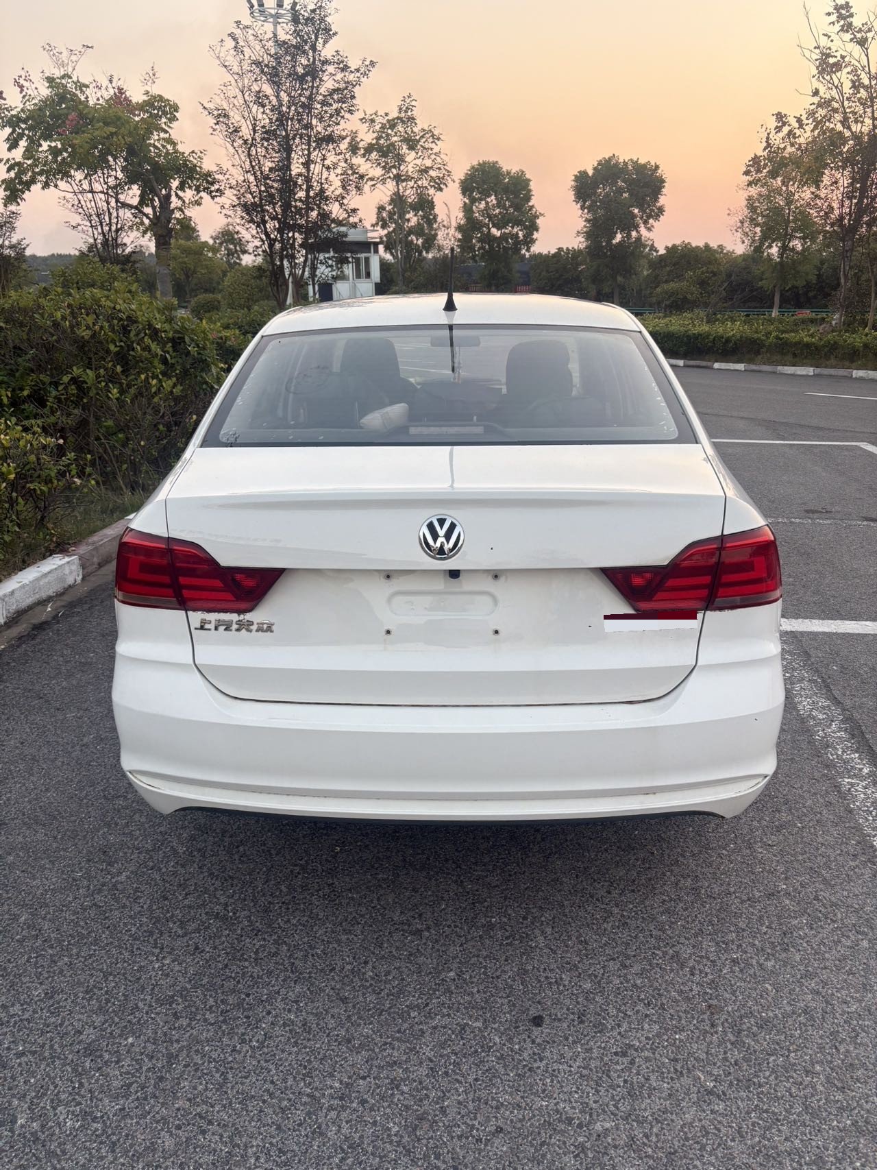 Volkswagen Santana 2023 car image #4