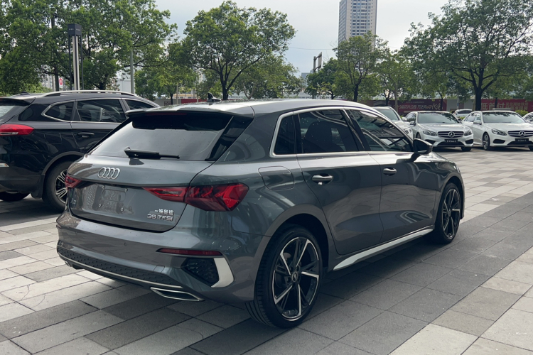 Audi A3 2023 car image #5