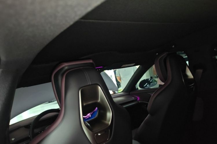 MI SU7 2025 car image #20