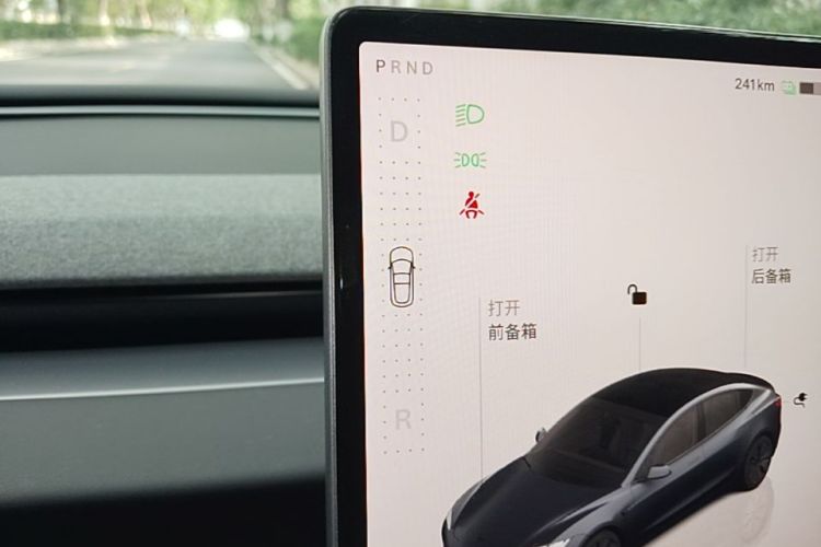 Tesla Model 3 2024 #18 Tesla Model 3 2024 immagine di auto #18