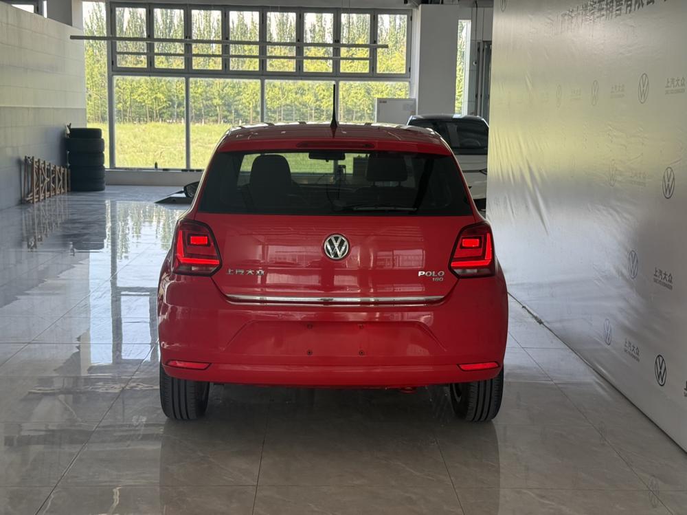 Volkswagen Polo 2017 car image #5