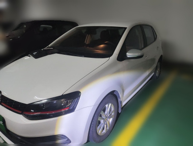 Volkswagen Polo 2016 Volkswagen Polo 2016 car image