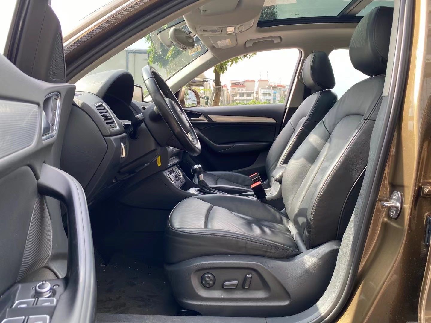 Audi Q3 2015 immagine di auto #6