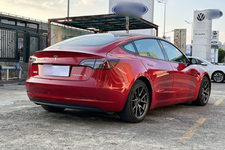 Tesla Model 3 2021 #8 Tesla Model 3 2021 صورة سيارة #8