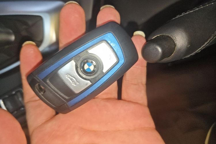 BMW 3 Series 2019 #9 BMW 3 Series 2019 car image #9