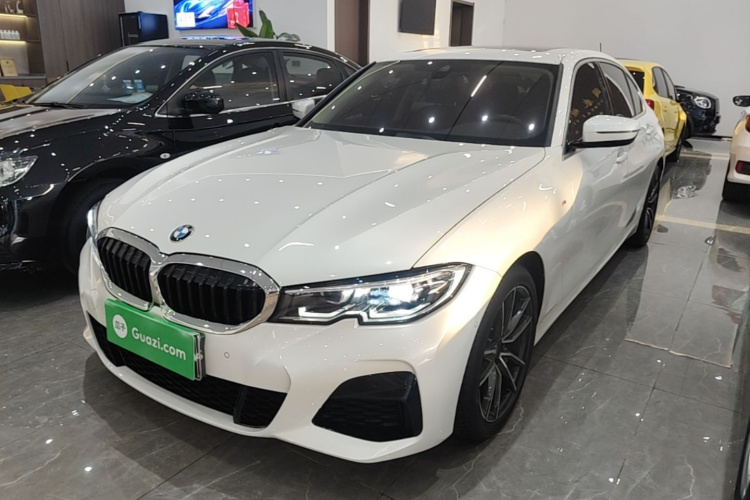 BMW 3 Series 2021 #2 BMW 3 Series 2021 car image #2
