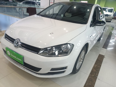 Volkswagen Golf 2015 Volkswagen Golf 2015 car image