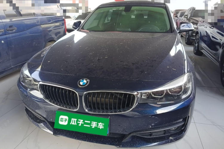 BMW 3 Series GT 2019 изображение автомобиля #3