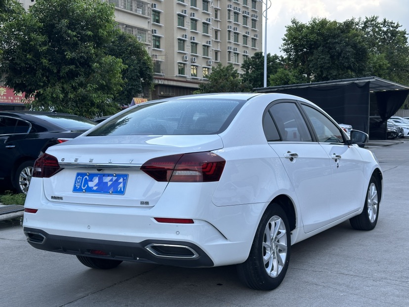 GEELY Emgrand 2021 #6 GEELY Emgrand 2021 car image #6