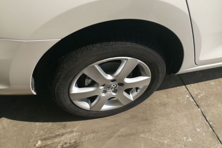 Volkswagen Santana 2021 car image #10