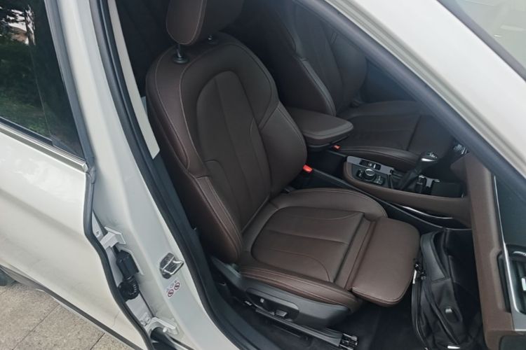 BMW X1 2019 #24 BMW X1 2019 car image #24