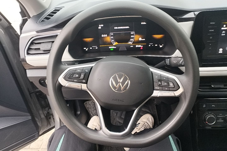 Volkswagen Tharu 2024 #11 Volkswagen Tharu 2024 صورة سيارة #11