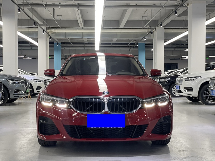 BMW 3 Series 2021 #2 BMW 3 Series 2021 car image #2