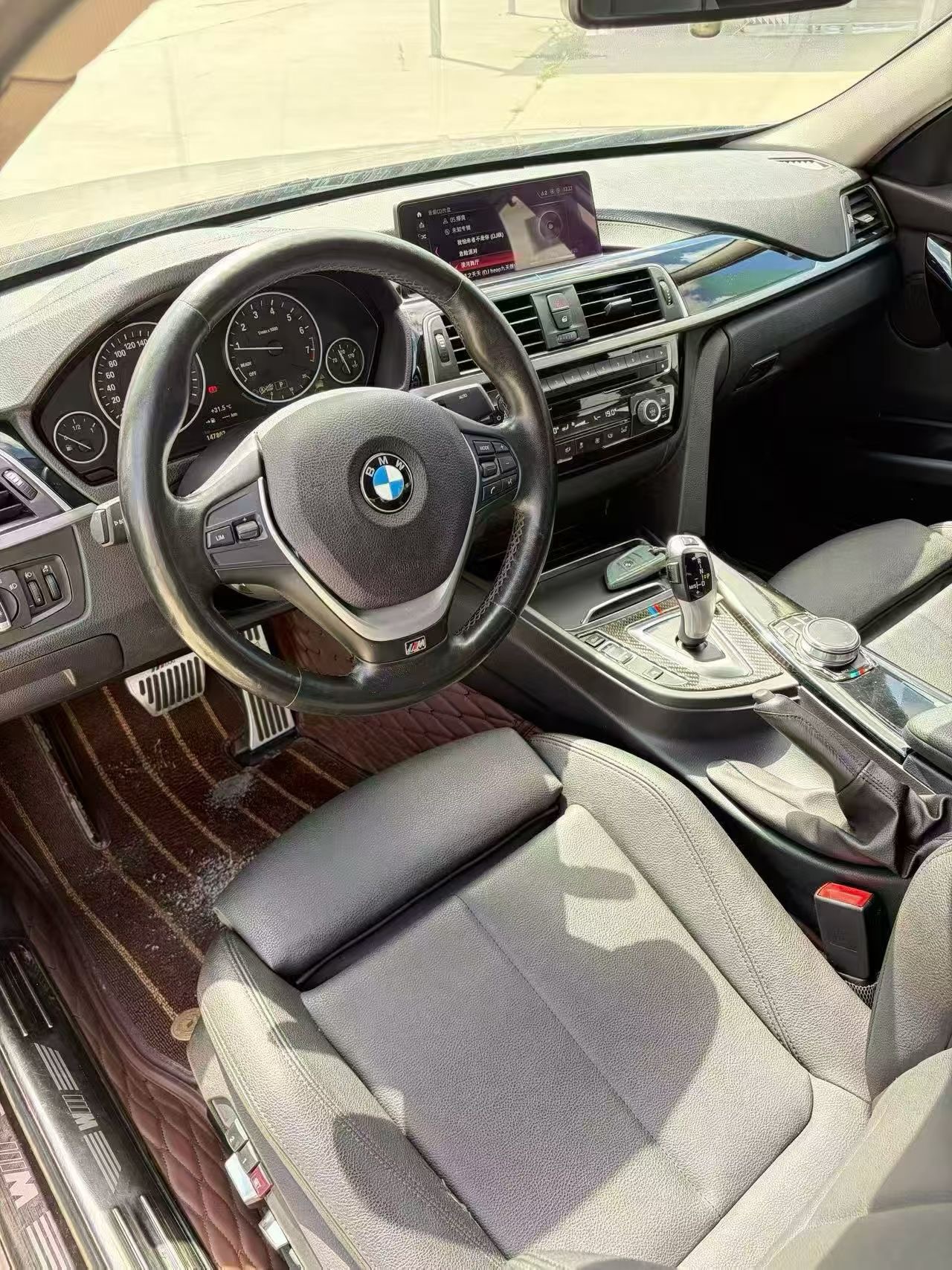 BMW 3 Series 2018 #4 BMW 3 Series 2018 car image #4