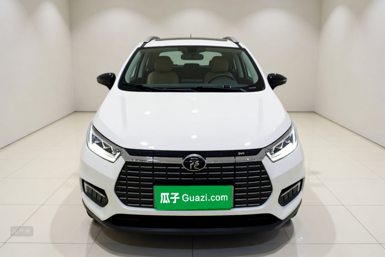 BYD Yuan New Energy 2020 car image #3