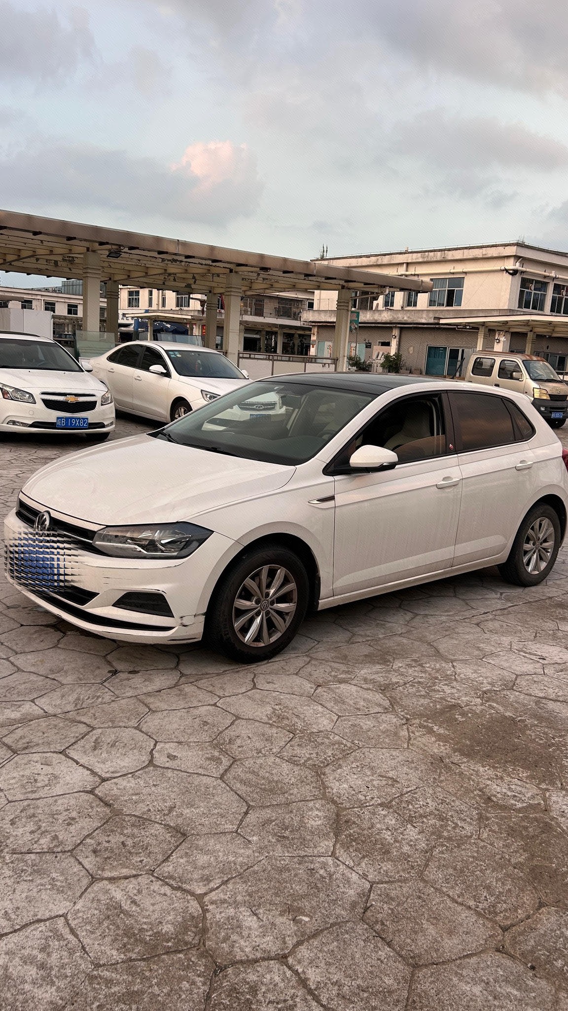 Volkswagen Polo 2019 Volkswagen Polo 2019 car image