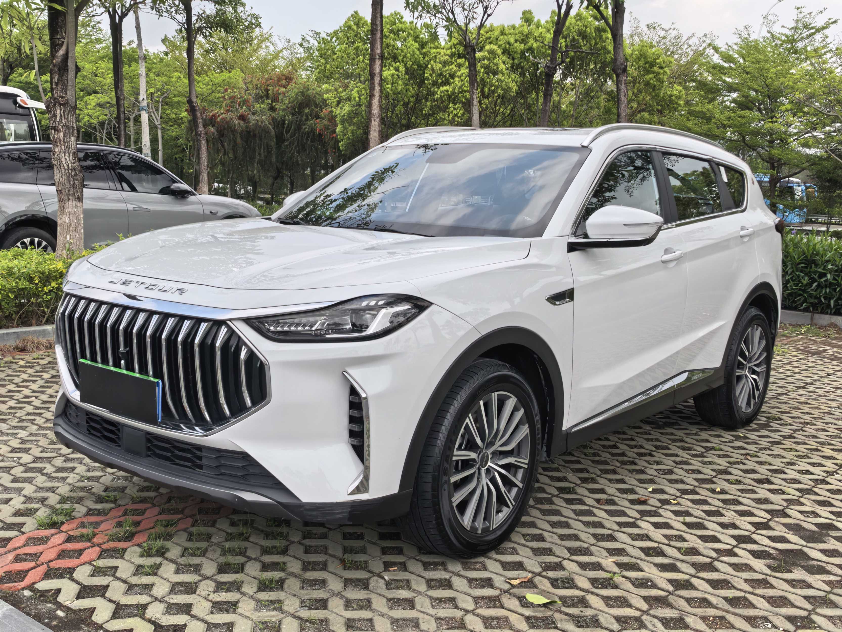 Jetour X70 PLUS 2022 car image 