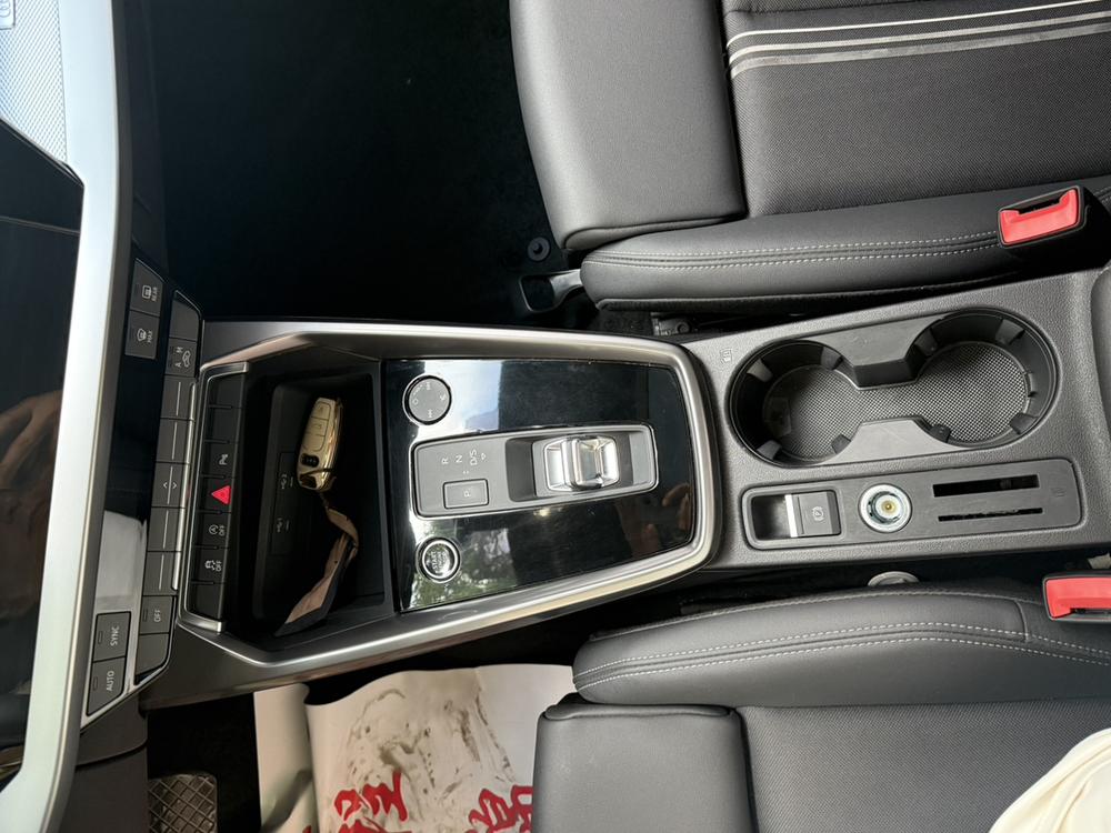 Audi A3 2023 car image #12