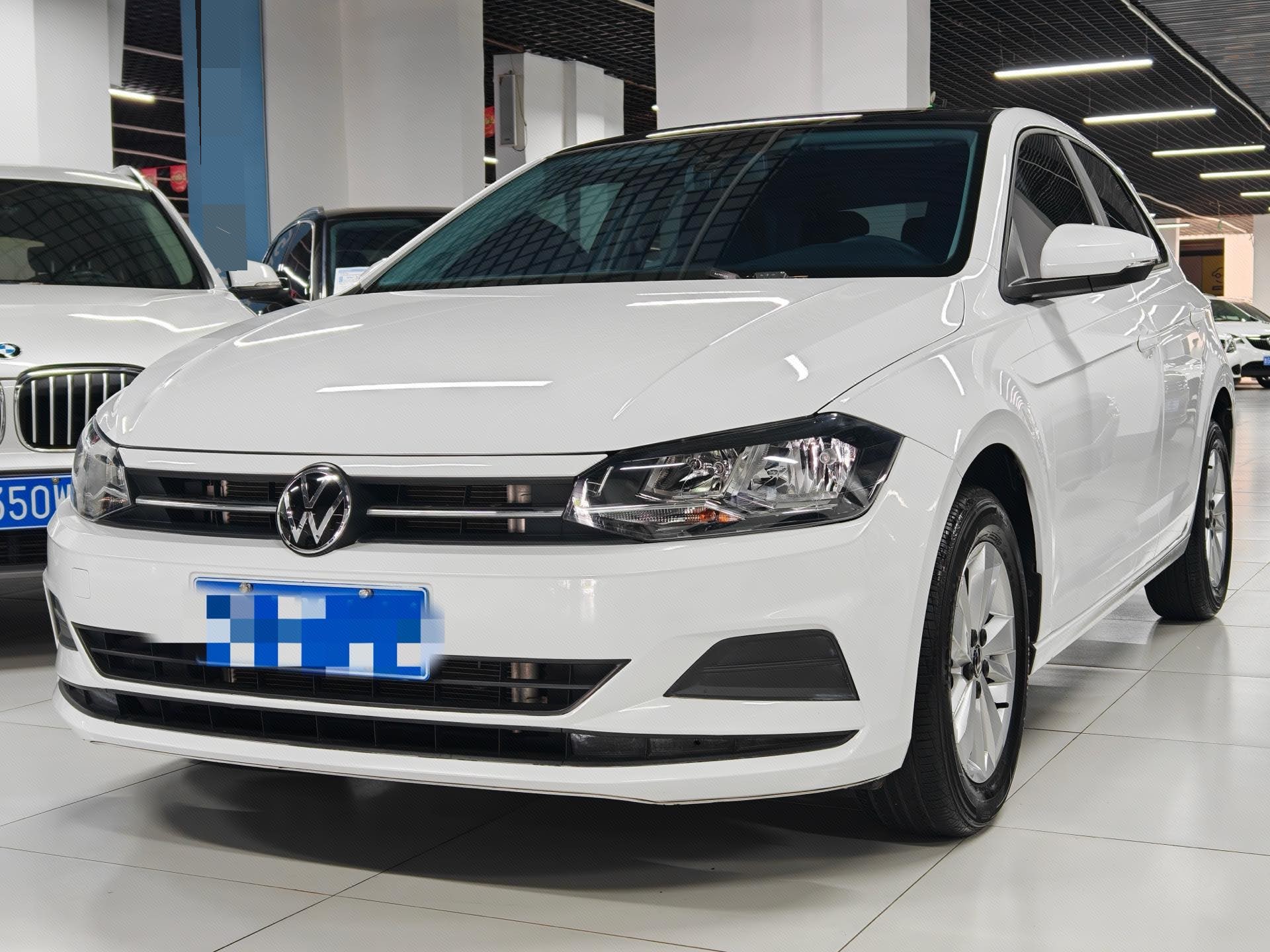 Volkswagen Polo 2022 car image 