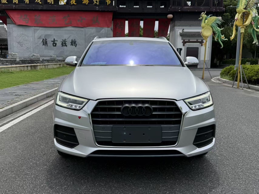 Audi Q3 2018 Audi Q3 2018 car image