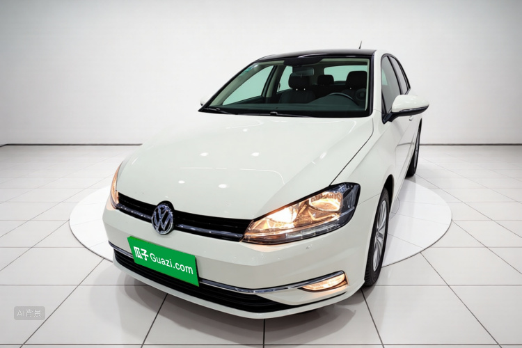 Volkswagen Golf 2019 car image #3