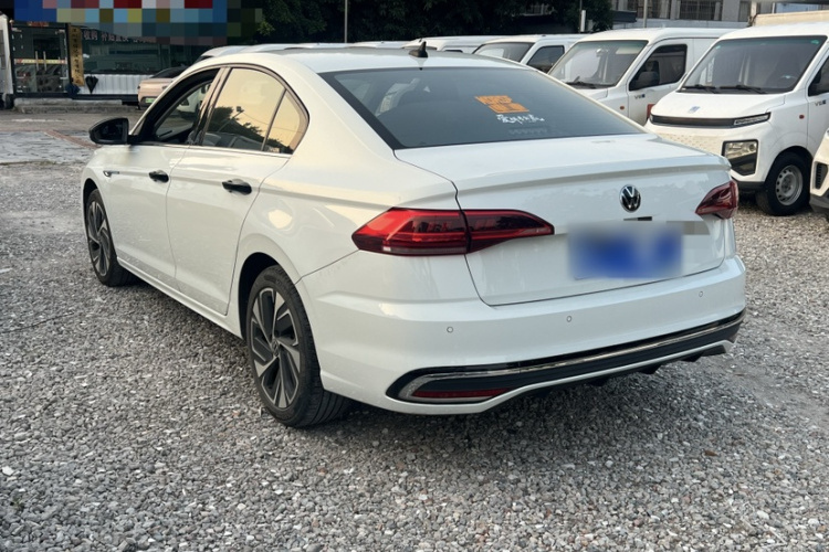 Volkswagen Bora 2023 car image #7