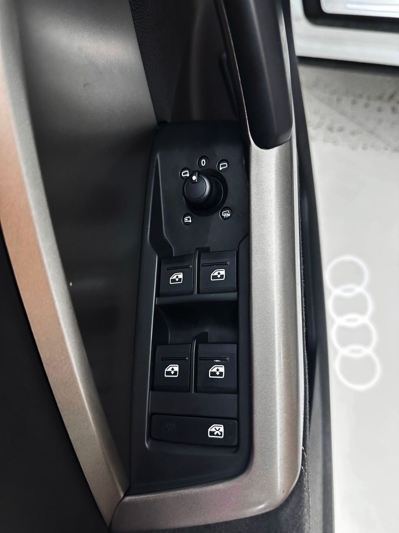 Audi Q3 2023 #15 Audi Q3 2023 car image #15