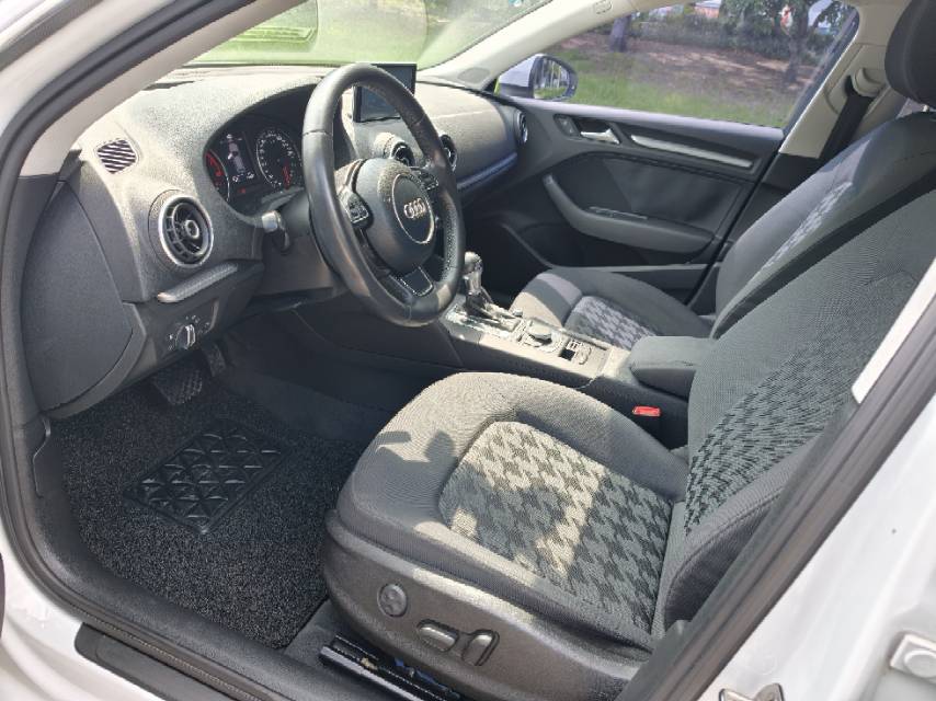 Audi A3 2015 car image #6