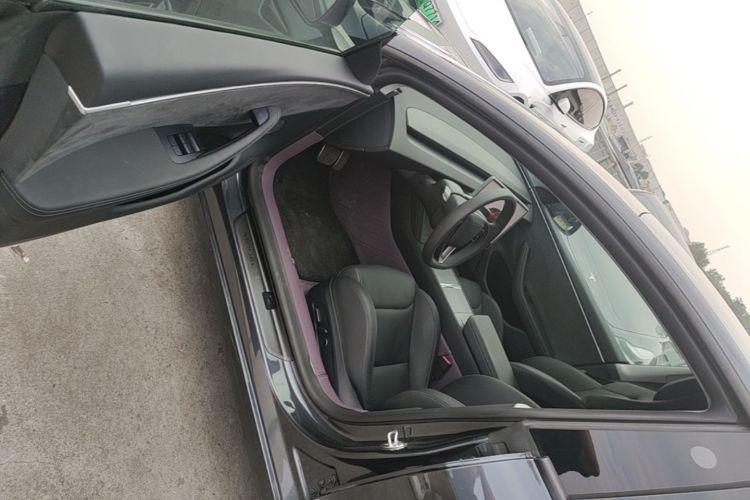 Tesla Model 3 2024 #16 Tesla Model 3 2024 car image #16
