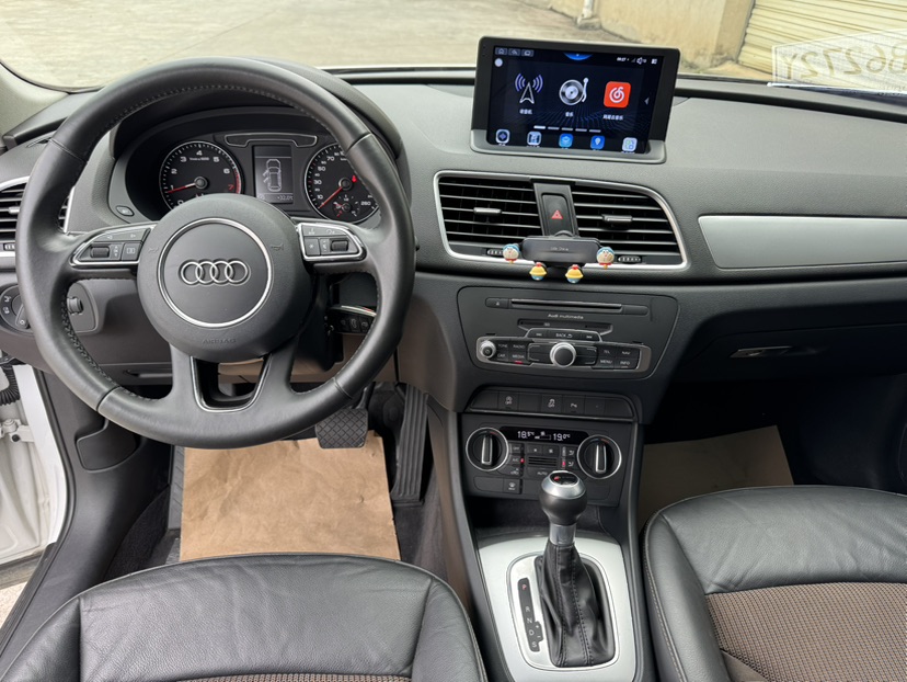 Audi Q3 2019 #9 Audi Q3 2019 car image #9