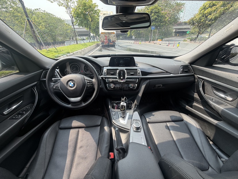 BMW 3 Series GT 2019 #9 BMW 3 Series GT 2019 car image #9