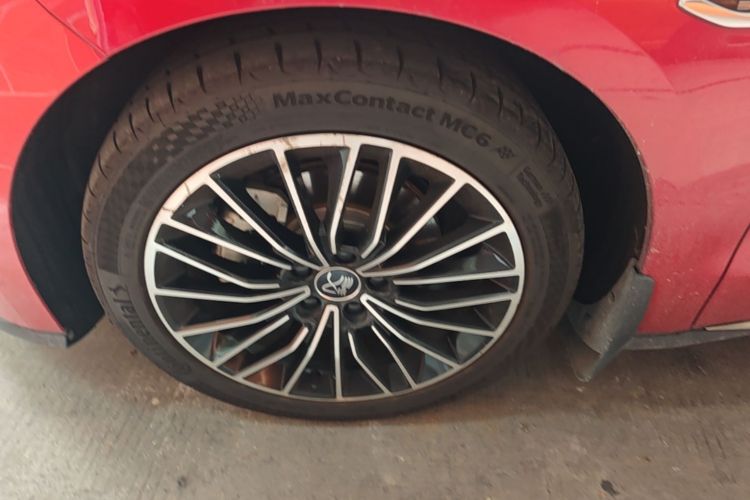 BYD Han 2022 car image #9