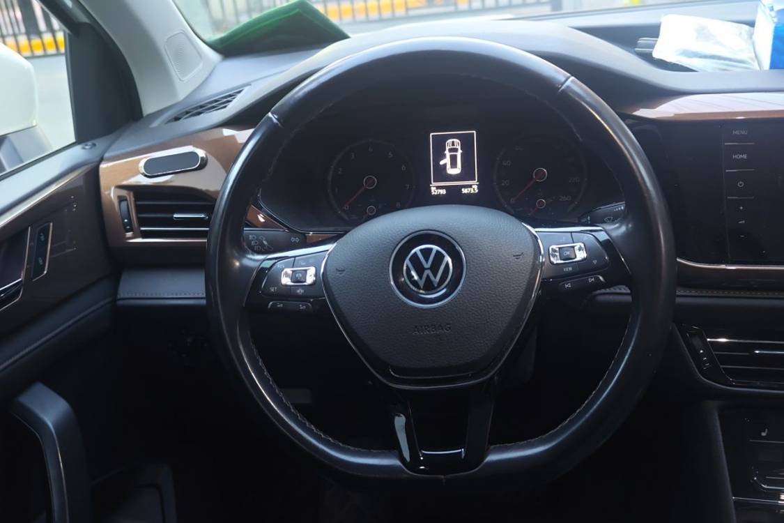 Volkswagen Tharu 2020 #22 Volkswagen Tharu 2020 car image #22