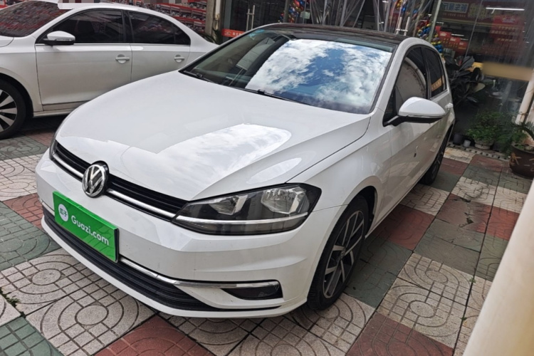 Volkswagen Golf 2020 #2 Volkswagen Golf 2020 صورة سيارة #2