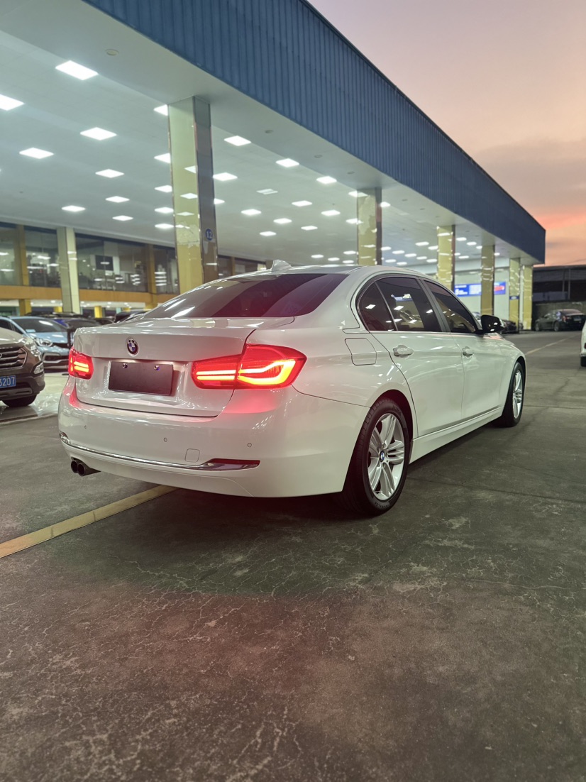BMW 3 Series 2017 car image #5