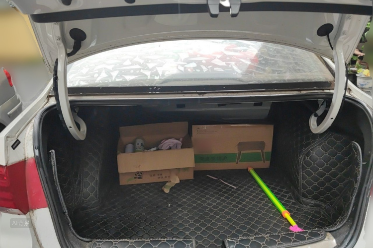 Volkswagen Santana 2017 car image #21