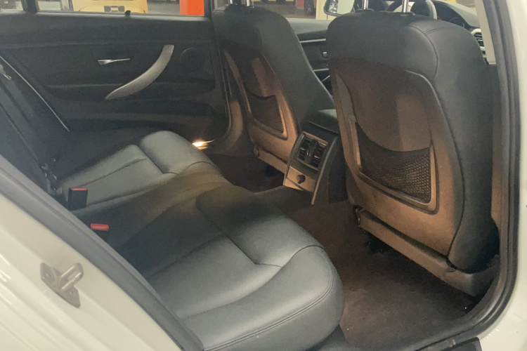 BMW 3 Series 2016 #16 BMW 3 Series 2016 car image #16