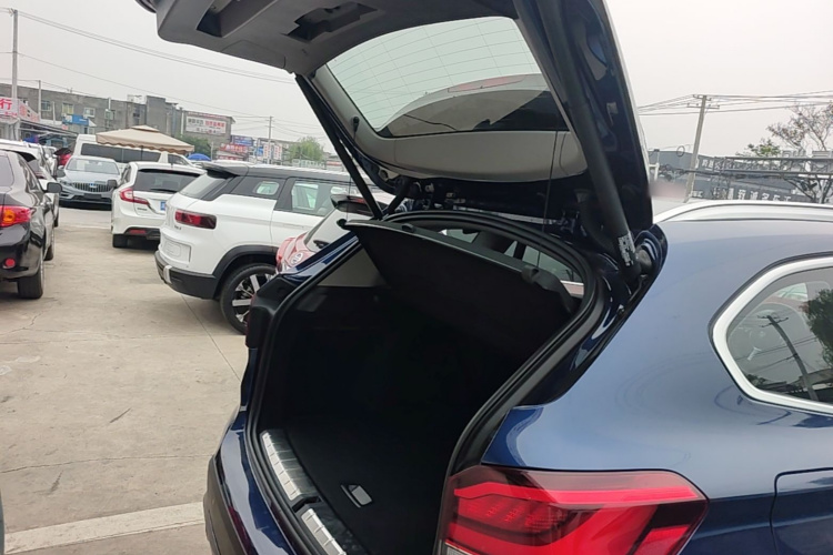 BMW X1 2021 car image #19