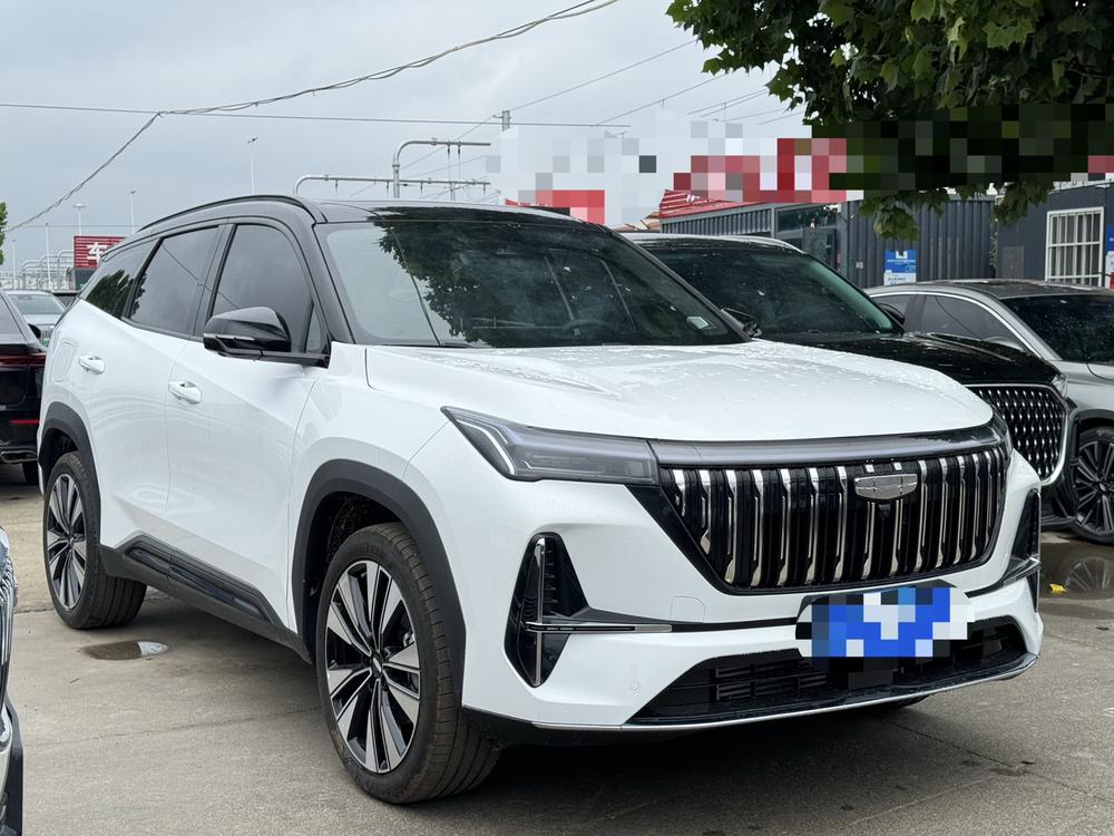 GEELY Boyue L 2025 car image #3