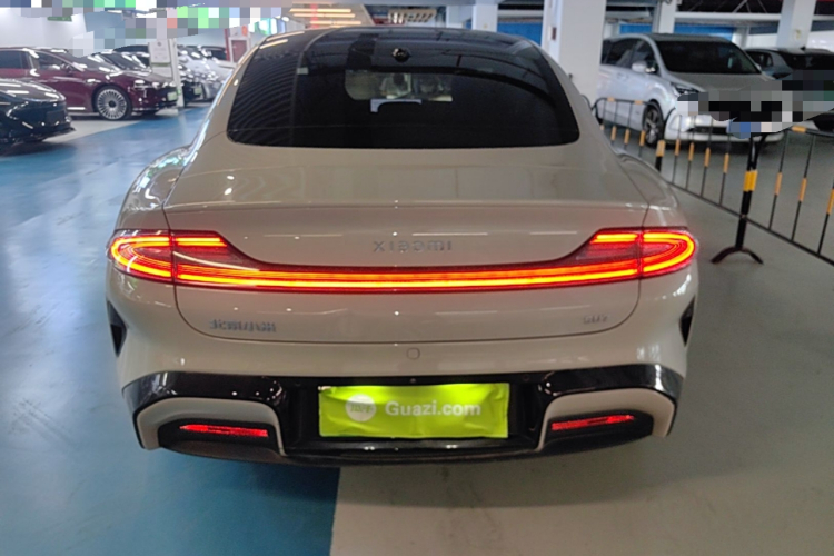 MI SU7 2024 car image #6