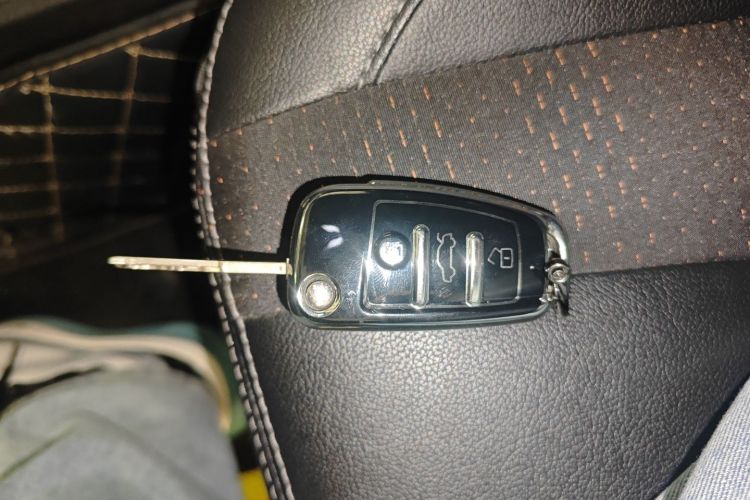 奇瑞 瑞虎3x 2018 汽车图片 #14