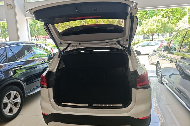 BMW X1 2020 imagen de coche #22