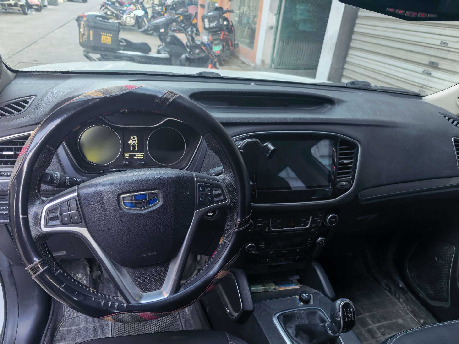 GEELY Vision X6 2017 car image #6