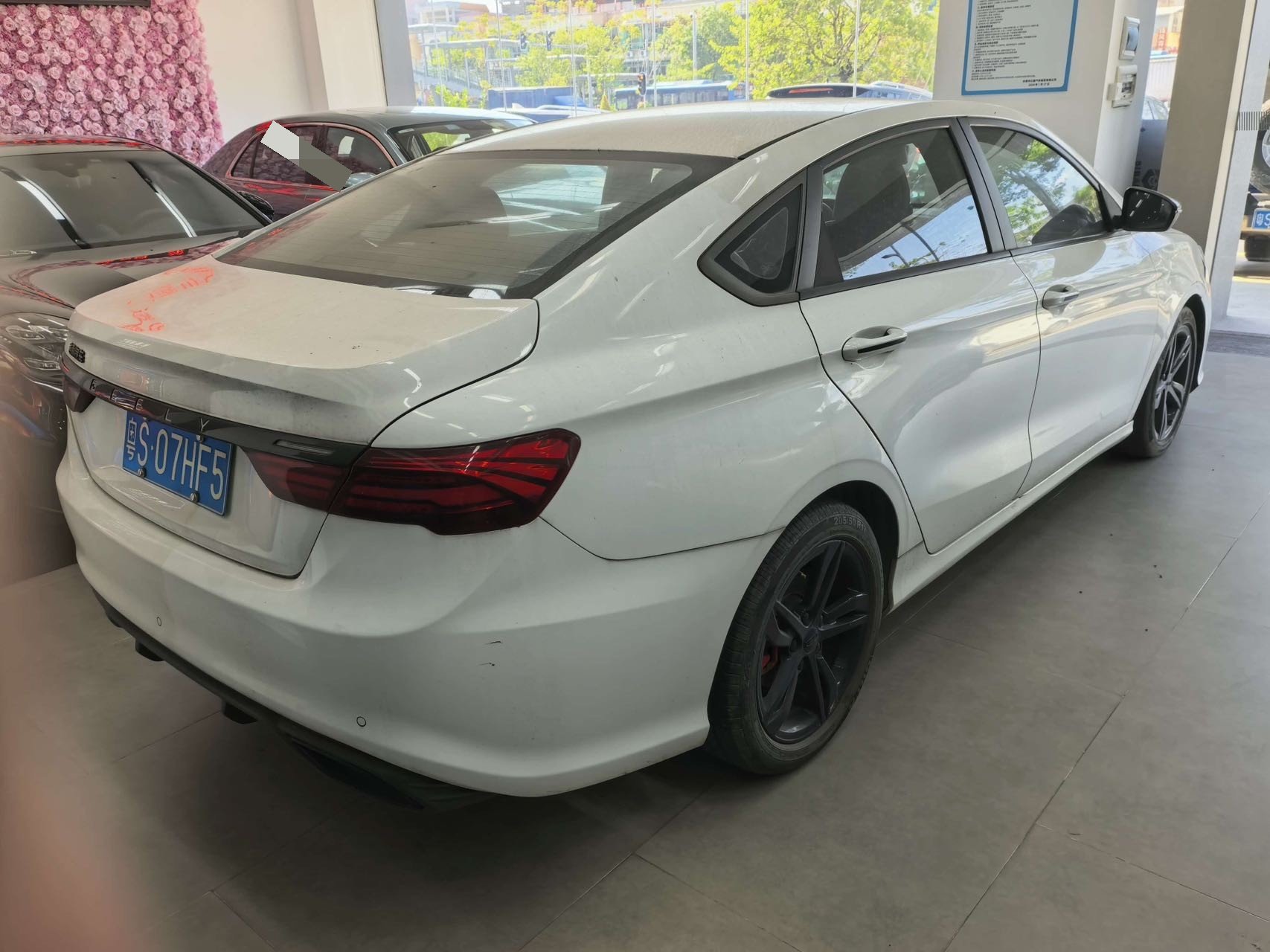 GEELY Binray 2021 #3 GEELY Binray 2021 car image #3