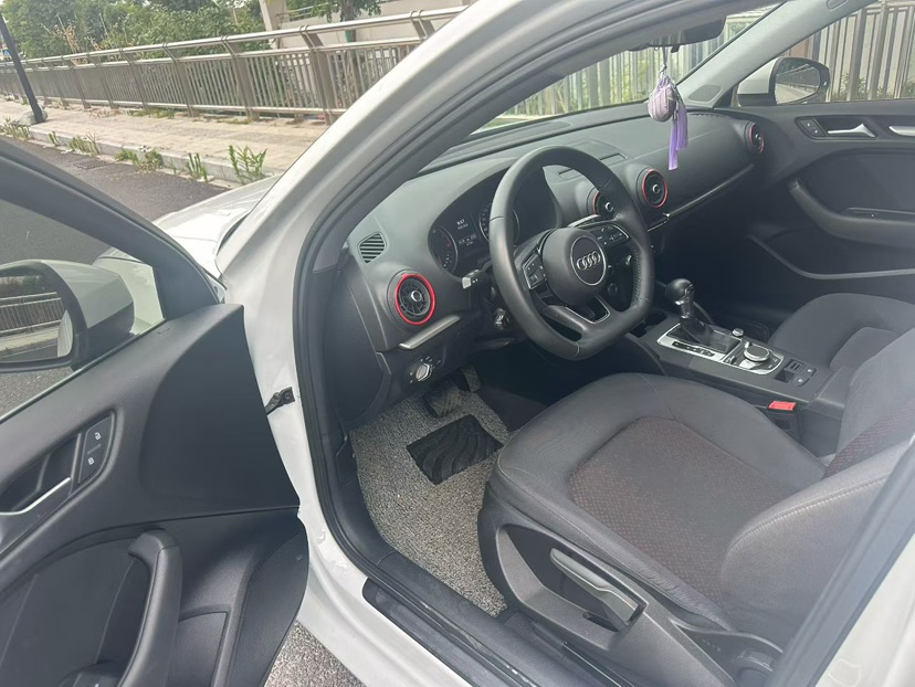 Audi A3 2020 car image #3