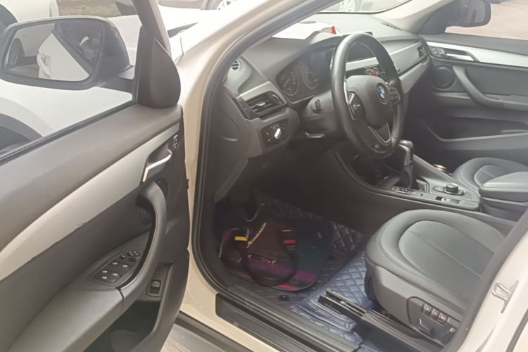 BMW X1 2017 #16 BMW X1 2017 immagine di auto #16