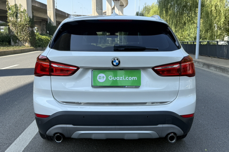 BMW X1 2018 #9 BMW X1 2018 car image #9